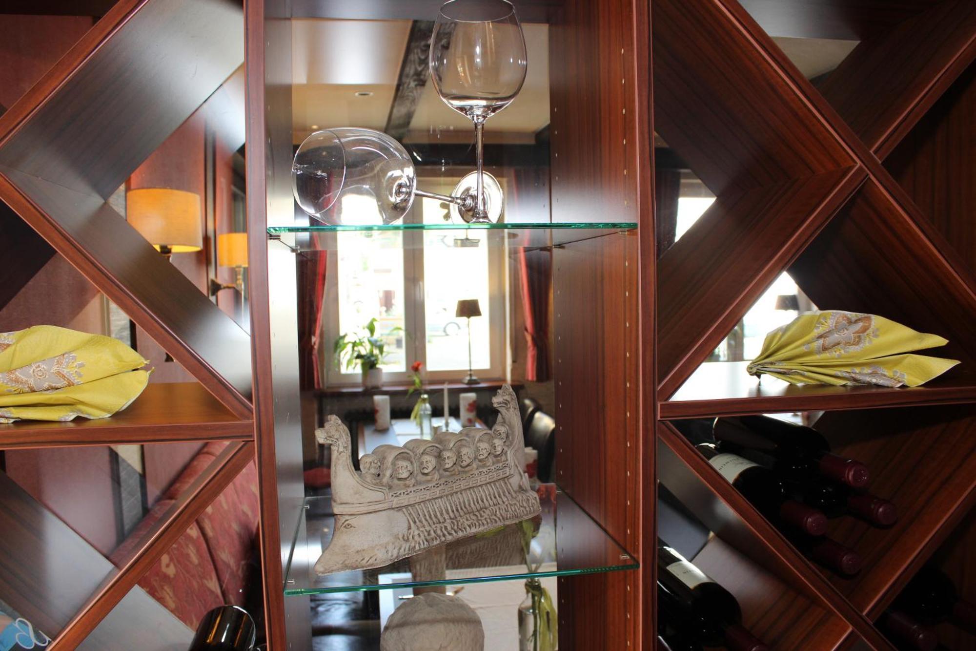 Gasthaus Zur Rebe Mehring  Ngoại thất bức ảnh