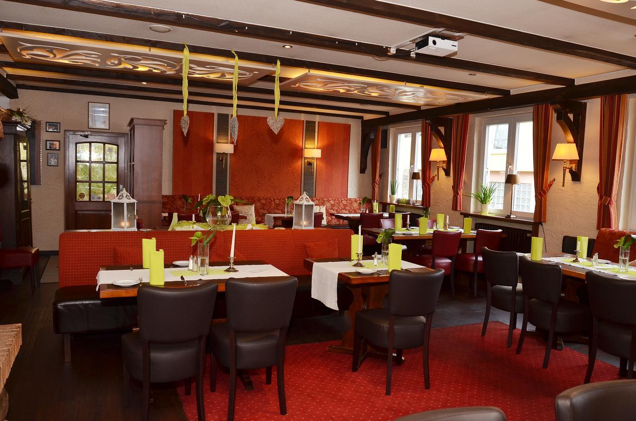 Gasthaus Zur Rebe Mehring  Ngoại thất bức ảnh